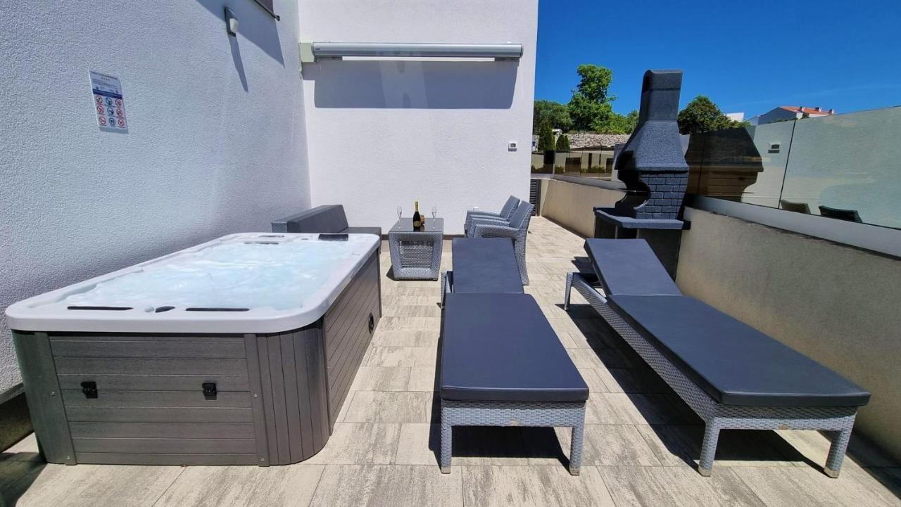 Bartol Luxury Apartments Krk Croatia, With Own Hot Tub - Whirlpool คิร์ก ภายนอก รูปภาพ